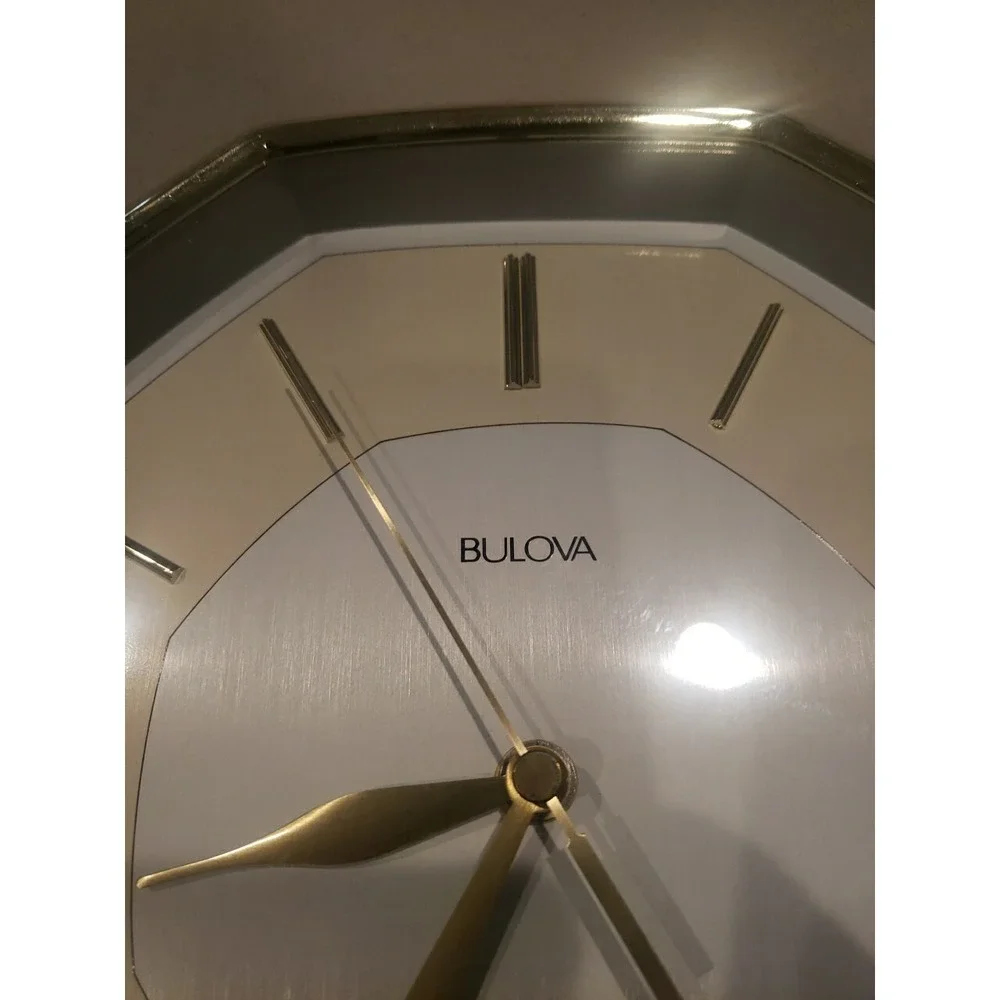 Vintage BULOVA Wall Clock Quartz Battery Retro MCM 70s 80s C4660 octagon‎